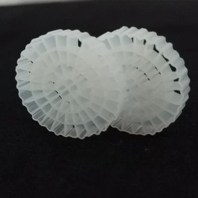 Factory Wholesale White HDPE Moving Bed Bio Filter Media 25*4mm